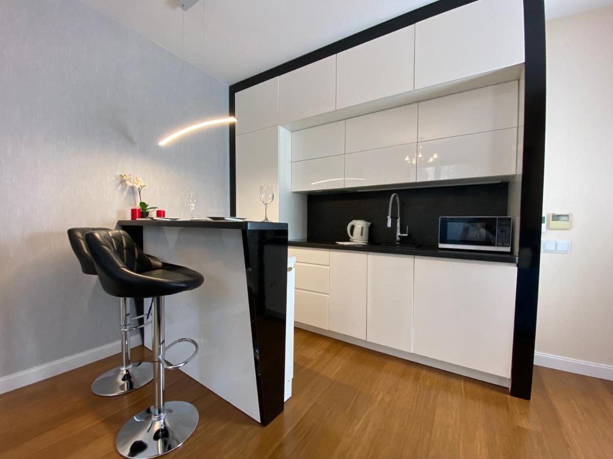 P&J Apartments Lubicz Krakow Exterior photo