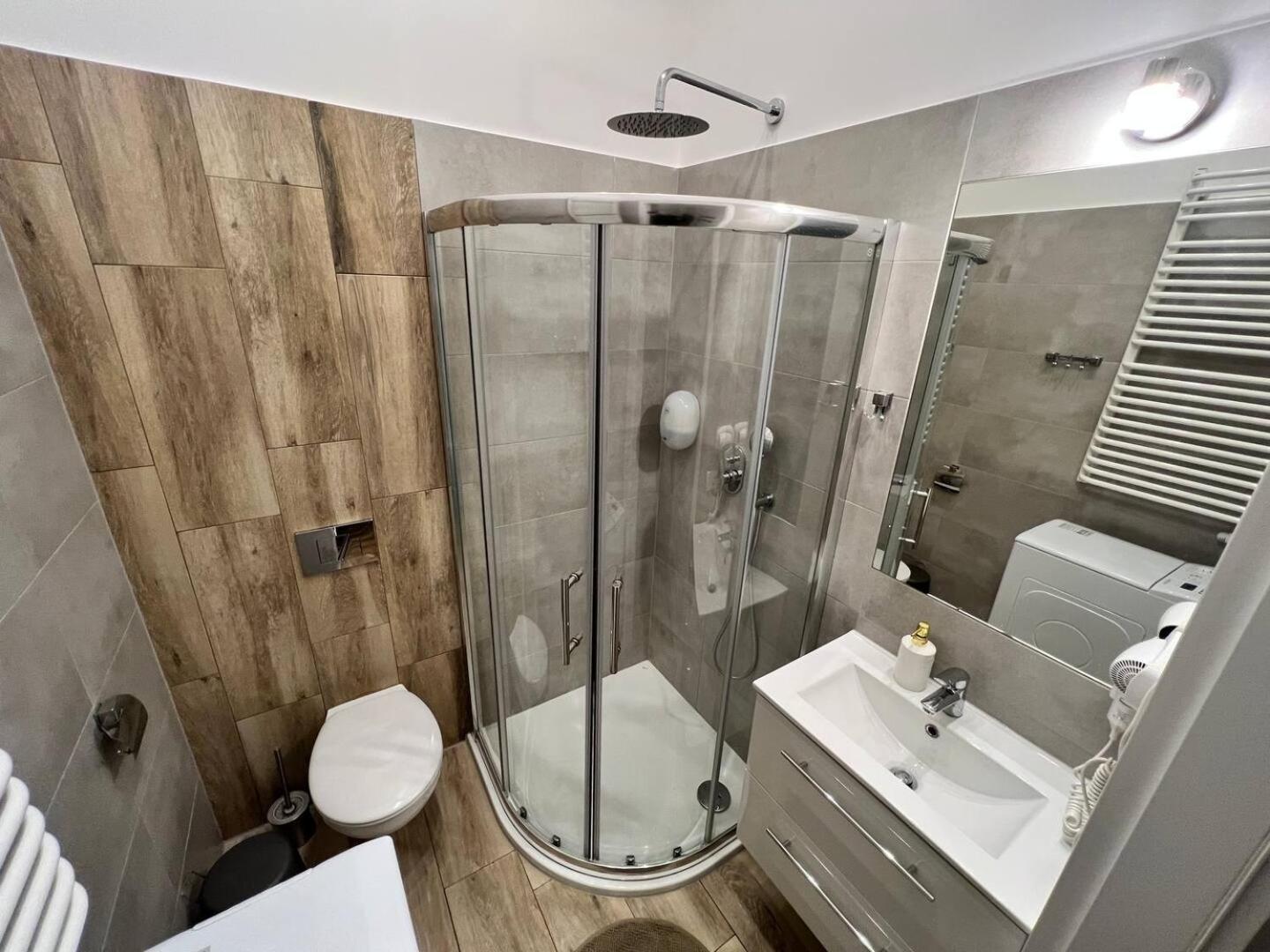 P&J Apartments Lubicz Krakow Exterior photo